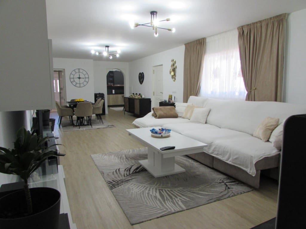 3 bedroom Finca/Country House for sale in Los Gallardos with garage - € 549,000 (Ref: 10058772)