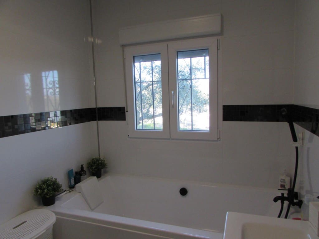 3 bedroom Finca/Country House for sale in Los Gallardos with garage - € 549,000 (Ref: 10058772)
