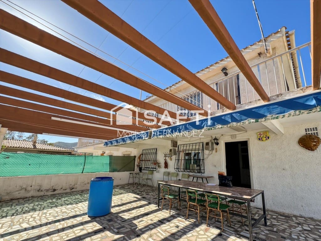 4 Zimmer Reihenhaus zu verkaufen in El Campello - 275.000 € (Ref: 10058773)