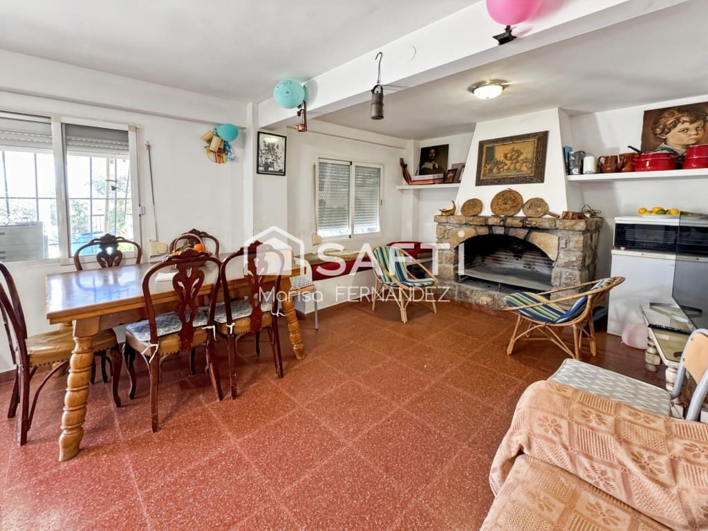 4 Zimmer Reihenhaus zu verkaufen in El Campello - 275.000 € (Ref: 10058773)