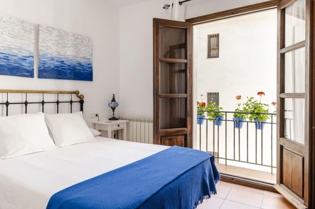 Adosado de 4 habitaciones en Albaicin, Granada ciudad en venta - 450.000 € (Ref: 10058774)