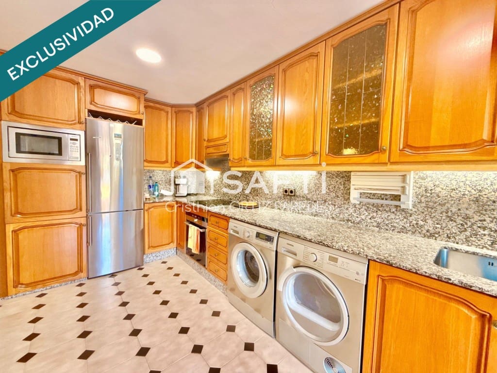 3 bedroom Penthouse for sale in Lloret de Mar - € 348,000 (Ref: 10061700)