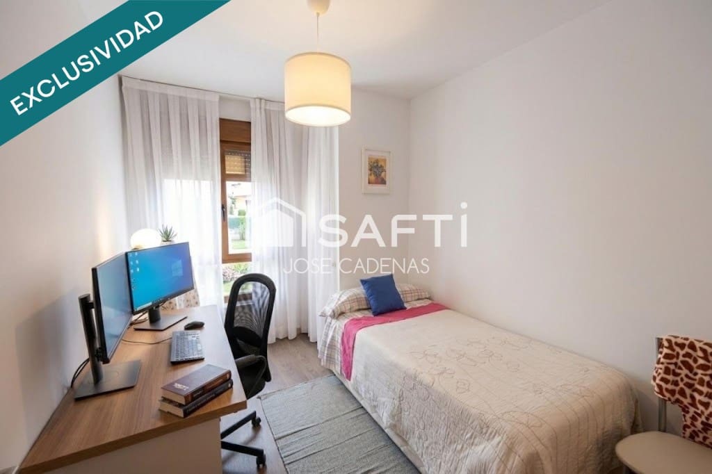4 slaapkamer Rijtjeshuis te koop in Astorga met garage - € 189.000 (Ref: 10061708)