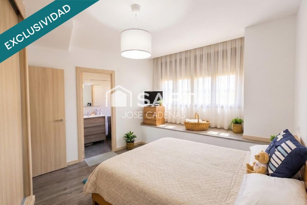 4 slaapkamer Rijtjeshuis te koop in Astorga met garage - € 189.000 (Ref: 10061708)