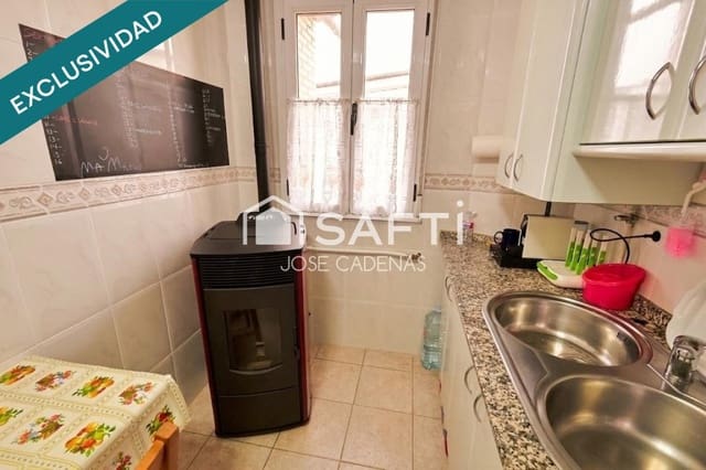 2 sovrum Lägenhet till salu i Fabero - 55 000 € (Ref: 10061709)
