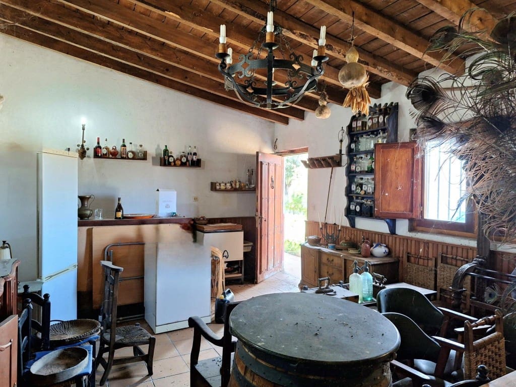 Finca/Casa Rural de 3 habitaciones en Peñaranda de Bracamonte en venta con garaje - 330.000 € (Ref: 10064041)