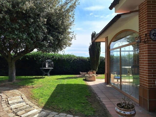 3 soveværelse Finca/Landehus til salg i Peñaranda de Bracamonte - € 330.000 (Ref: 10064041)
