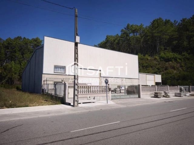 Kommersiell att hyra i Noia - 1 500 € (Ref: 10075485)