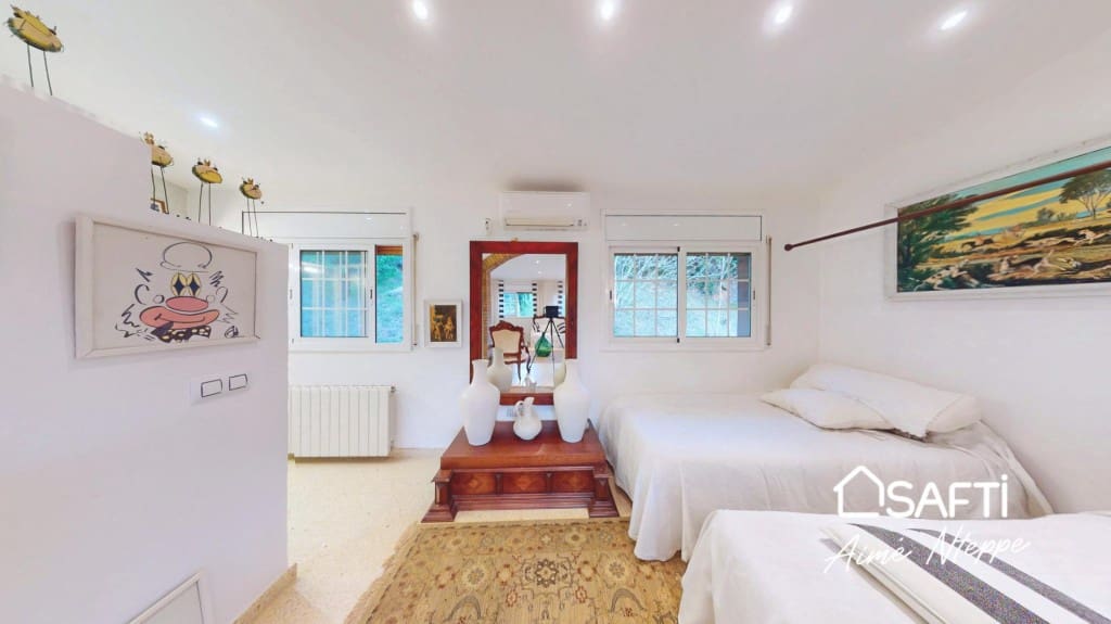 4 sovrum Villa till salu i Girona stad med pool garage - 800 000 € (Ref: 10075486)