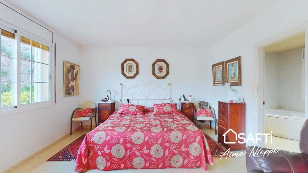 4 sovrum Villa till salu i Girona stad med pool garage - 800 000 € (Ref: 10075486)