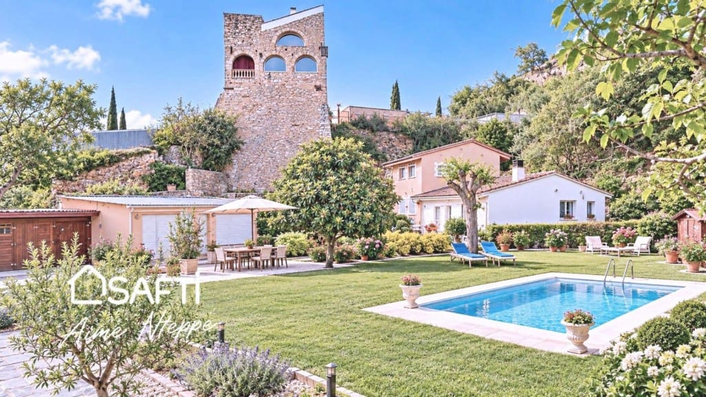 4 sovrum Villa till salu i Girona stad med pool garage - 800 000 € (Ref: 10075486)