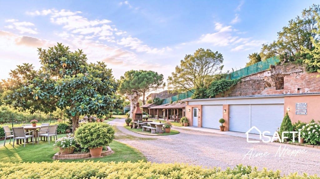 4 sovrum Villa till salu i Girona stad med pool garage - 800 000 € (Ref: 10075486)