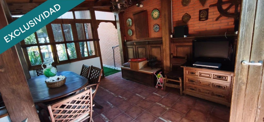 3 bedroom Villa for sale in Cubas de la Sagra - € 399,000 (Ref: 10075489)