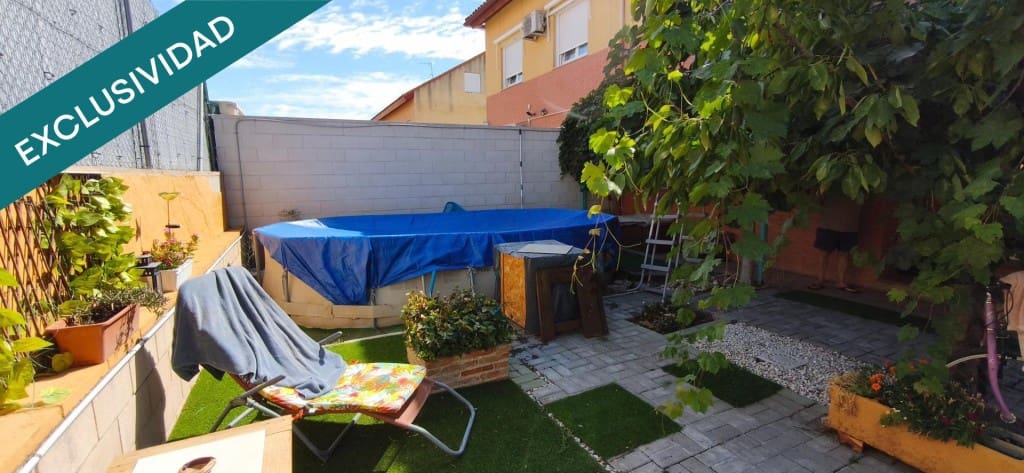3 bedroom Villa for sale in Cubas de la Sagra - € 399,000 (Ref: 10075489)