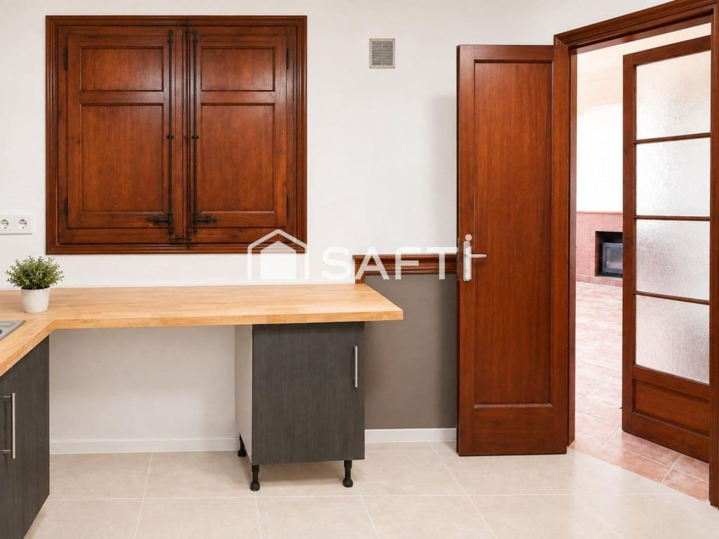 5 slaapkamer Villa te koop in Begues - € 679.000 (Ref: 10075491)