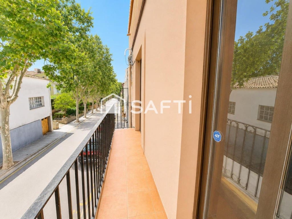 5 slaapkamer Villa te koop in Begues - € 679.000 (Ref: 10075491)