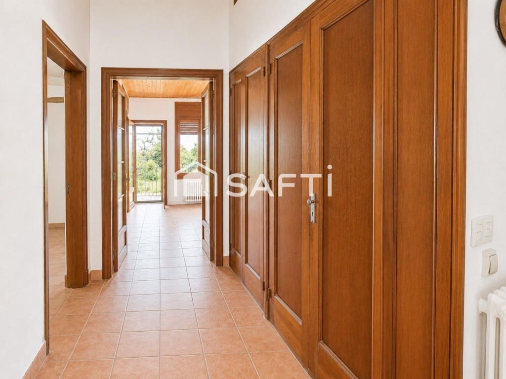 5 slaapkamer Villa te koop in Begues - € 679.000 (Ref: 10075491)