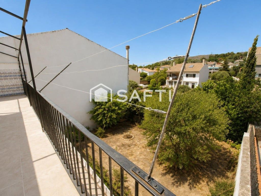 5 slaapkamer Villa te koop in Begues - € 679.000 (Ref: 10075491)