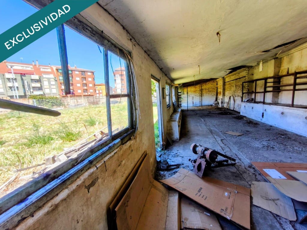 Bauplatz zu verkaufen in Veguellina de Orbigo - 200.000 € (Ref: 10075492)