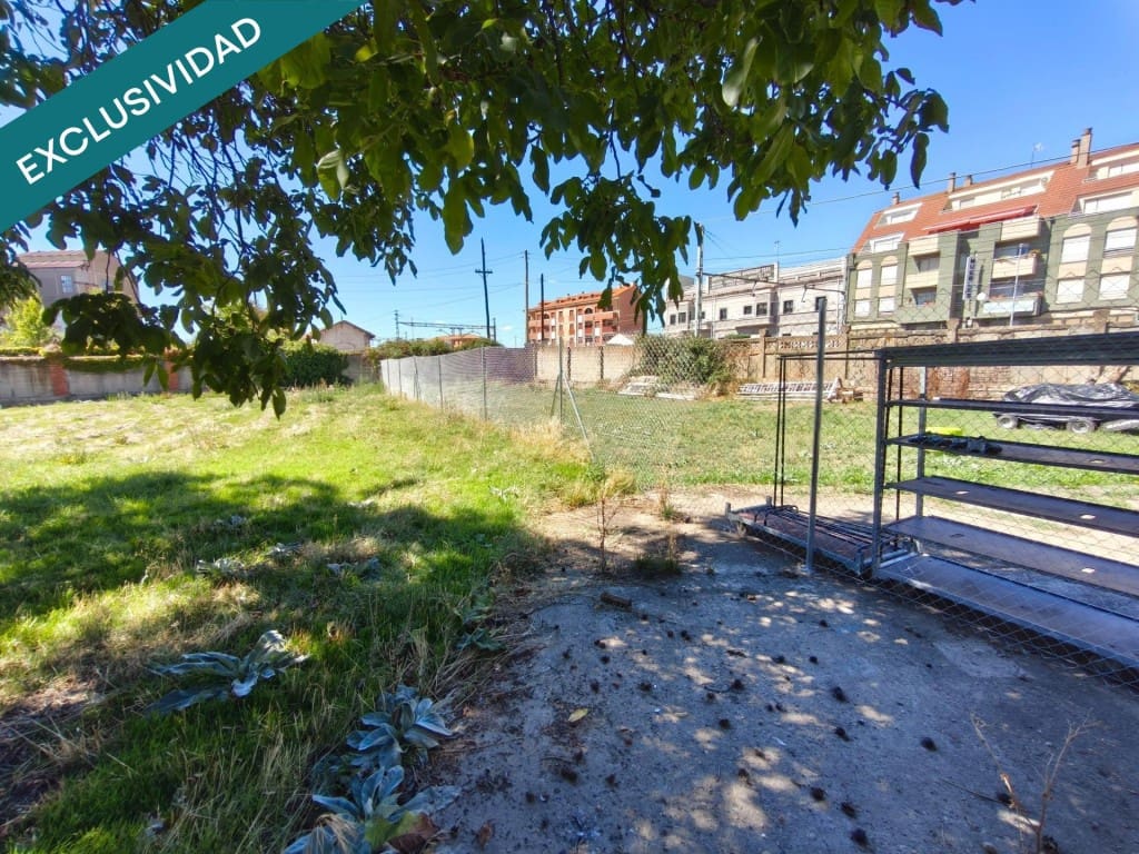 Bauplatz zu verkaufen in Veguellina de Orbigo - 200.000 € (Ref: 10075492)