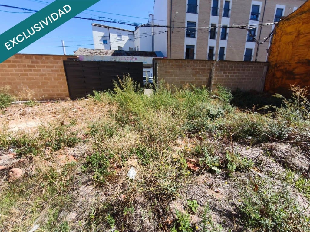 Bauplatz zu verkaufen in Veguellina de Orbigo - 200.000 € (Ref: 10075492)