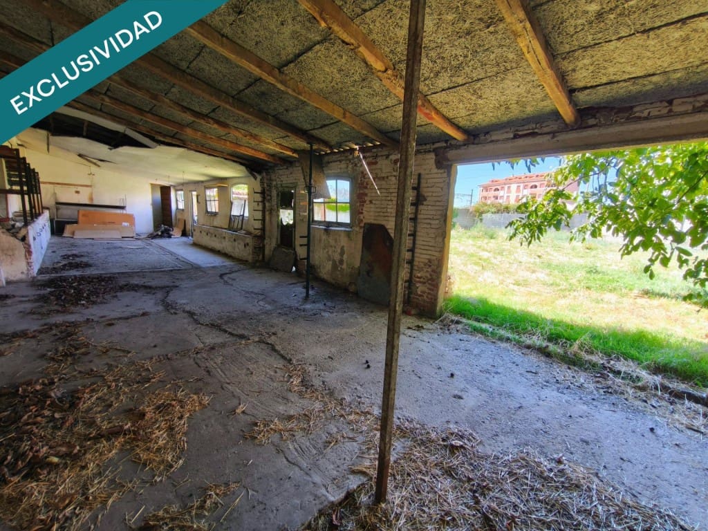Bauplatz zu verkaufen in Veguellina de Orbigo - 200.000 € (Ref: 10075492)