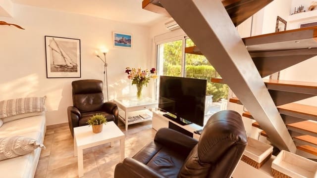 3 quarto Moradia em Banda para venda em Santa Margarida, Roses - 440 000 € (Ref: 10078057)
