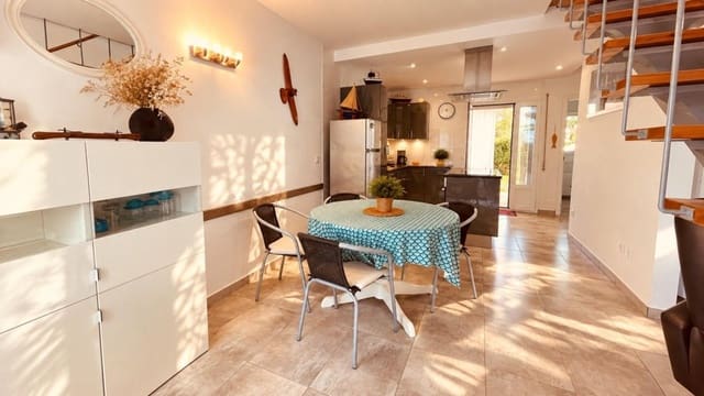 3 quarto Moradia em Banda para venda em Santa Margarida, Roses - 440 000 € (Ref: 10078057)