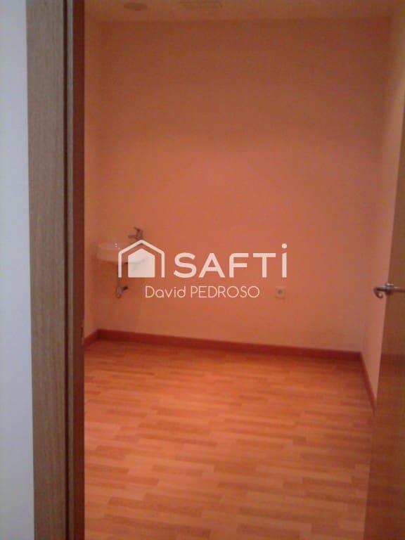 Gewerbe zu verkaufen in Vilanova del Cami - 119.900 € (Ref: 10078059)
