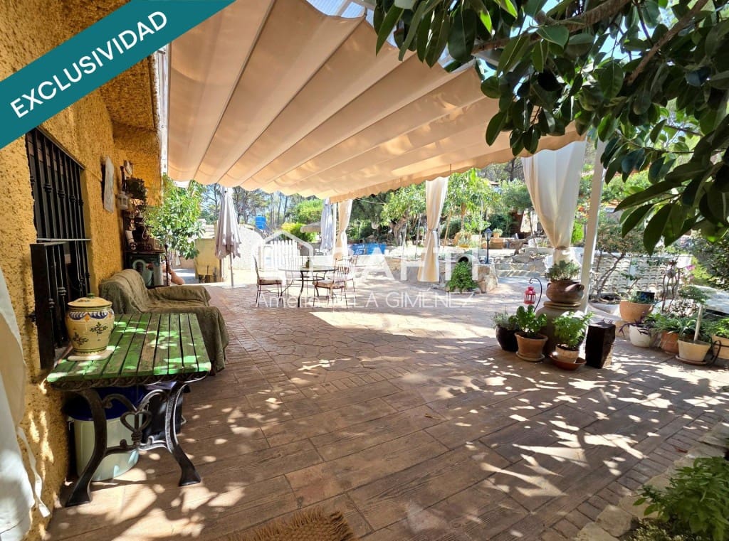 4 sypialnia Finka/Dom wiejski na sprzedaż w Sagunto / Sagunt z basenem garażem - 490 000 € (Ref: 10080973)