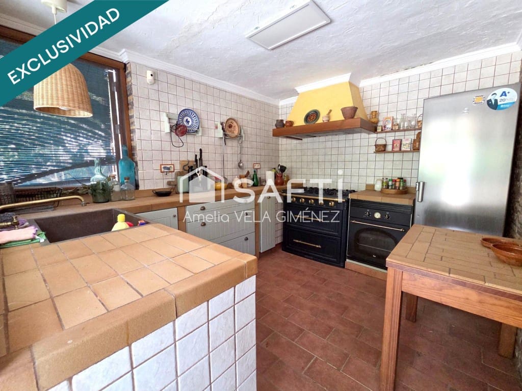 4 sypialnia Finka/Dom wiejski na sprzedaż w Sagunto / Sagunt z basenem garażem - 490 000 € (Ref: 10080973)