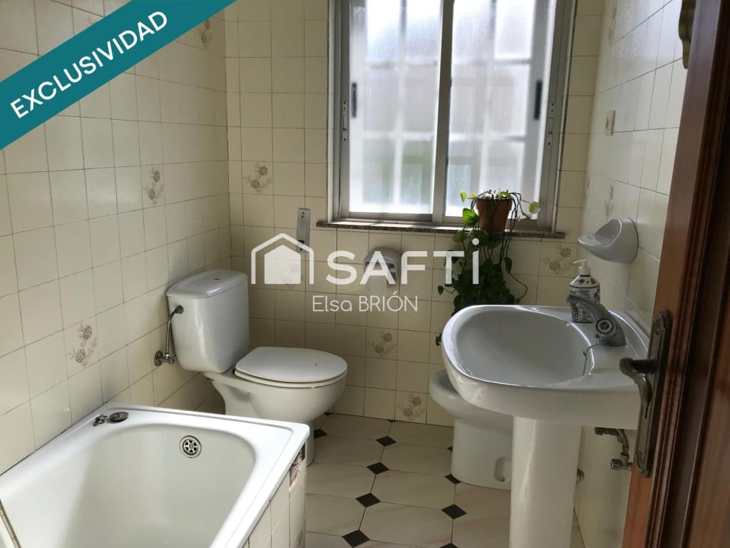 4 sovrum Villa till salu i Noia - 229 000 € (Ref: 10080974)