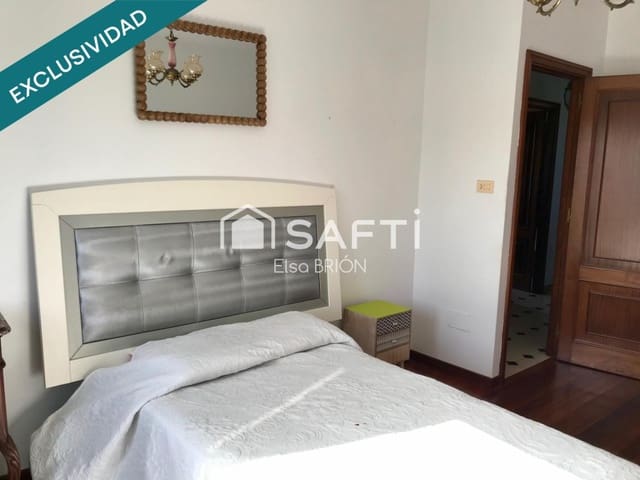 Chalet de 4 habitaciones en Noia en venta - 229.000 € (Ref: 10080974)