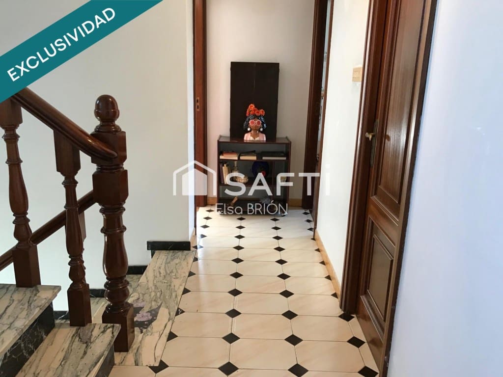 4 sovrum Villa till salu i Noia - 229 000 € (Ref: 10080974)