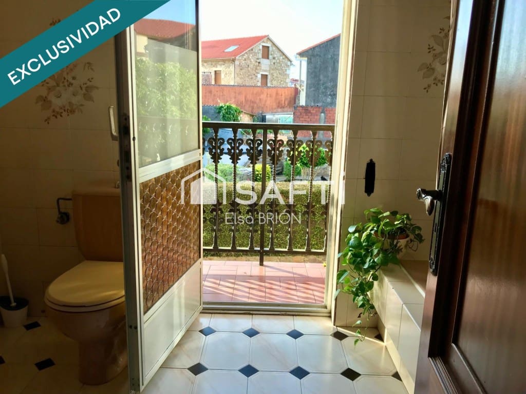 4 sovrum Villa till salu i Noia - 229 000 € (Ref: 10080974)