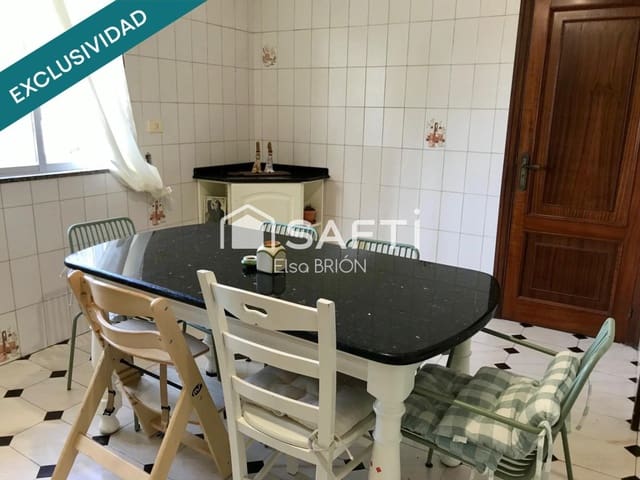 Chalet de 4 habitaciones en Noia en venta - 229.000 € (Ref: 10080974)
