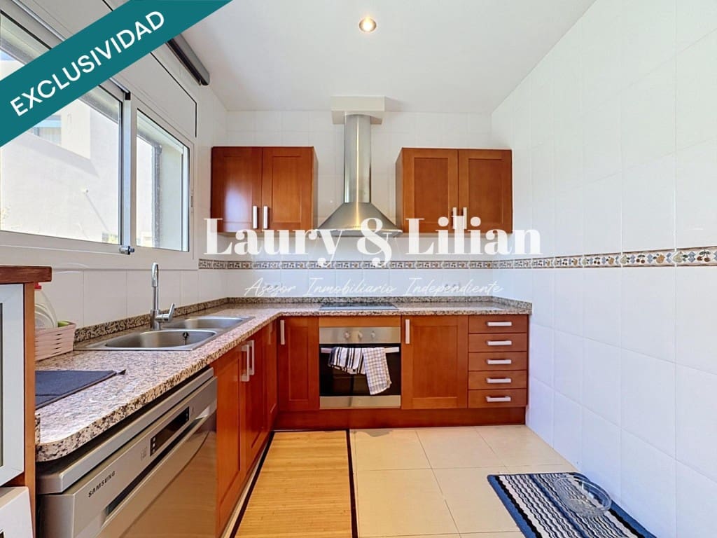 3 chambre Villa/Maison à vendre à Empuriabrava avec piscine garage - 319 000 € (Ref: 10080975)