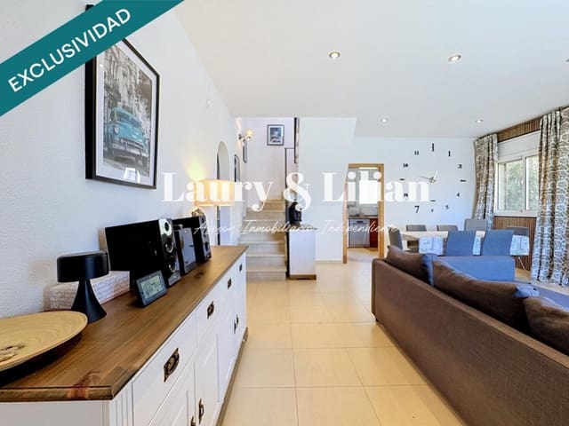 3 chambre Villa/Maison à vendre à Empuriabrava, Castelló d'Empúries avec piscine garage - 319 000 € (Ref: 10080975)