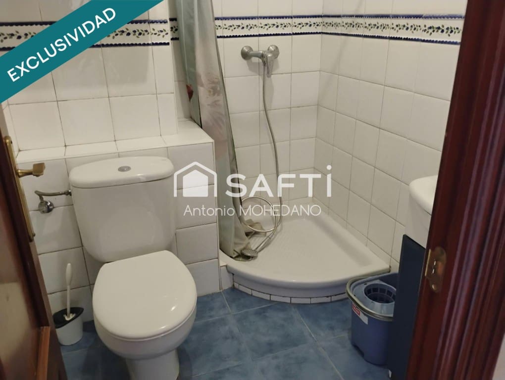 4 bedroom Apartment for sale in Vitoria-Gasteiz - € 205,000 (Ref: 10080979)