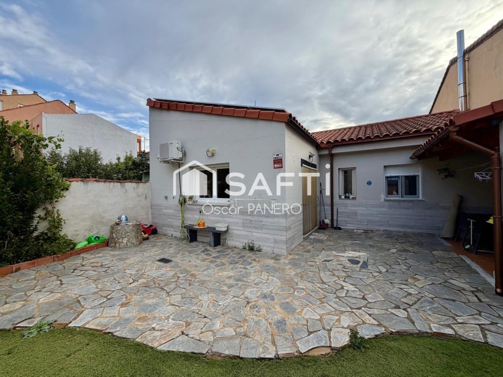 3 Zimmer Reihenhaus zu verkaufen in San Andres del Rabanedo - 210.000 € (Ref: 10080980)