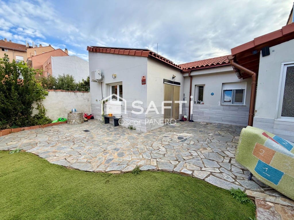 3 Zimmer Reihenhaus zu verkaufen in San Andres del Rabanedo - 210.000 € (Ref: 10080980)