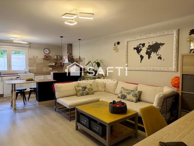 3 chambre Villa/Maison Mitoyenne à vendre à San Andrés del Rabanedo - 210 000 € (Ref: 10080980)