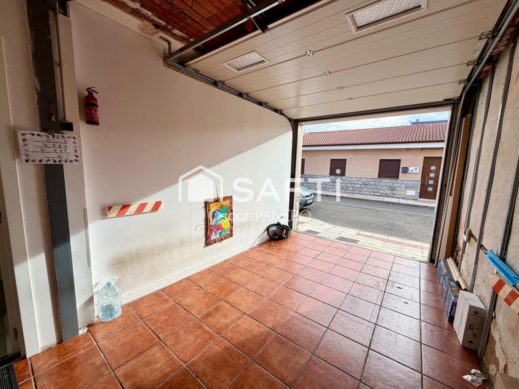 3 Zimmer Reihenhaus zu verkaufen in San Andres del Rabanedo - 210.000 € (Ref: 10080980)