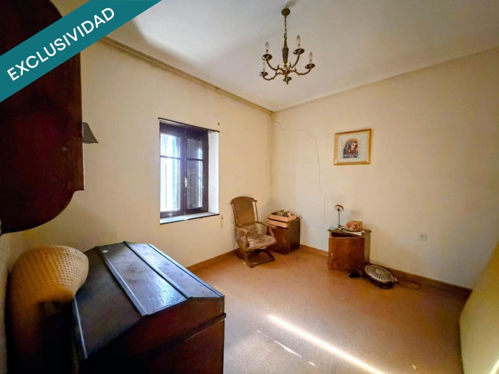 5 soveværelse Finca/Landehus til salg i Llamas de la Ribera - € 63.000 (Ref: 10080981)