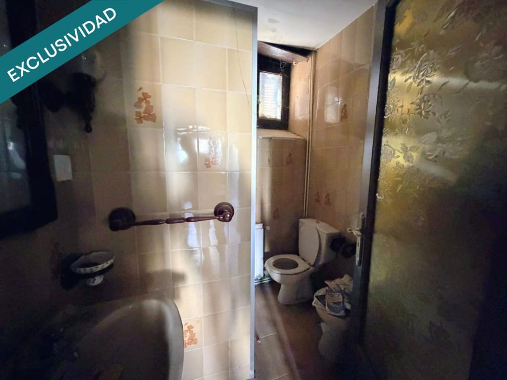 5 soveværelse Finca/Landehus til salg i Llamas de la Ribera - € 63.000 (Ref: 10080981)