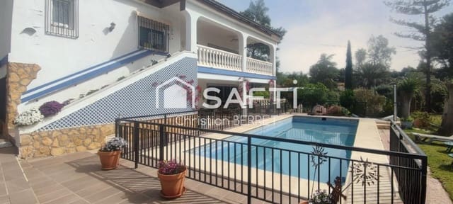 Chalet de 8 habitaciones en Olocau en venta con piscina garaje - 499.000 € (Ref: 10085932)