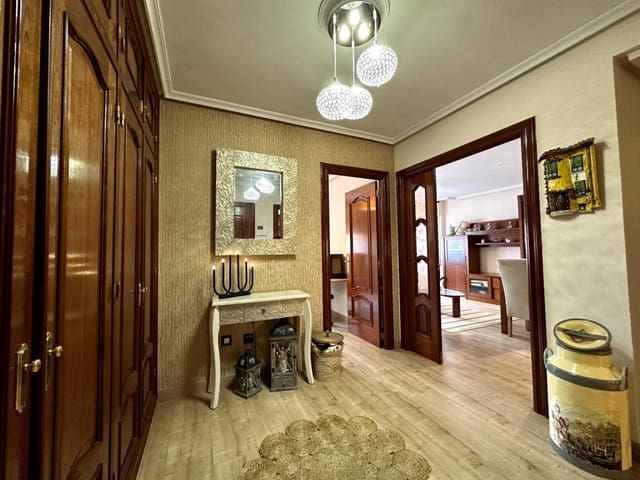 4 chambre Appartement à vendre à León ville avec garage - 159 900 € (Ref: 10085934)