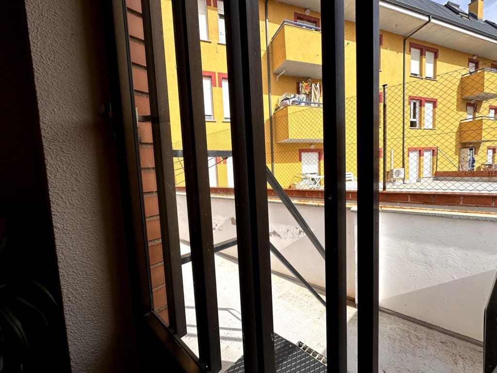 4 sovrum Lägenhet till salu i Leon stad med garage - 159 900 € (Ref: 10085934)