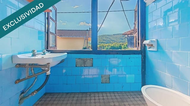4 slaapkamer Villa te koop in Grado met garage - € 69.000 (Ref: 10089409)
