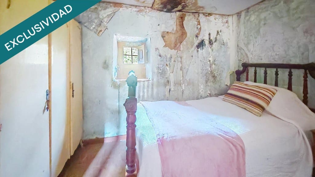 4 slaapkamer Villa te koop in Grado met garage - € 69.000 (Ref: 10089409)